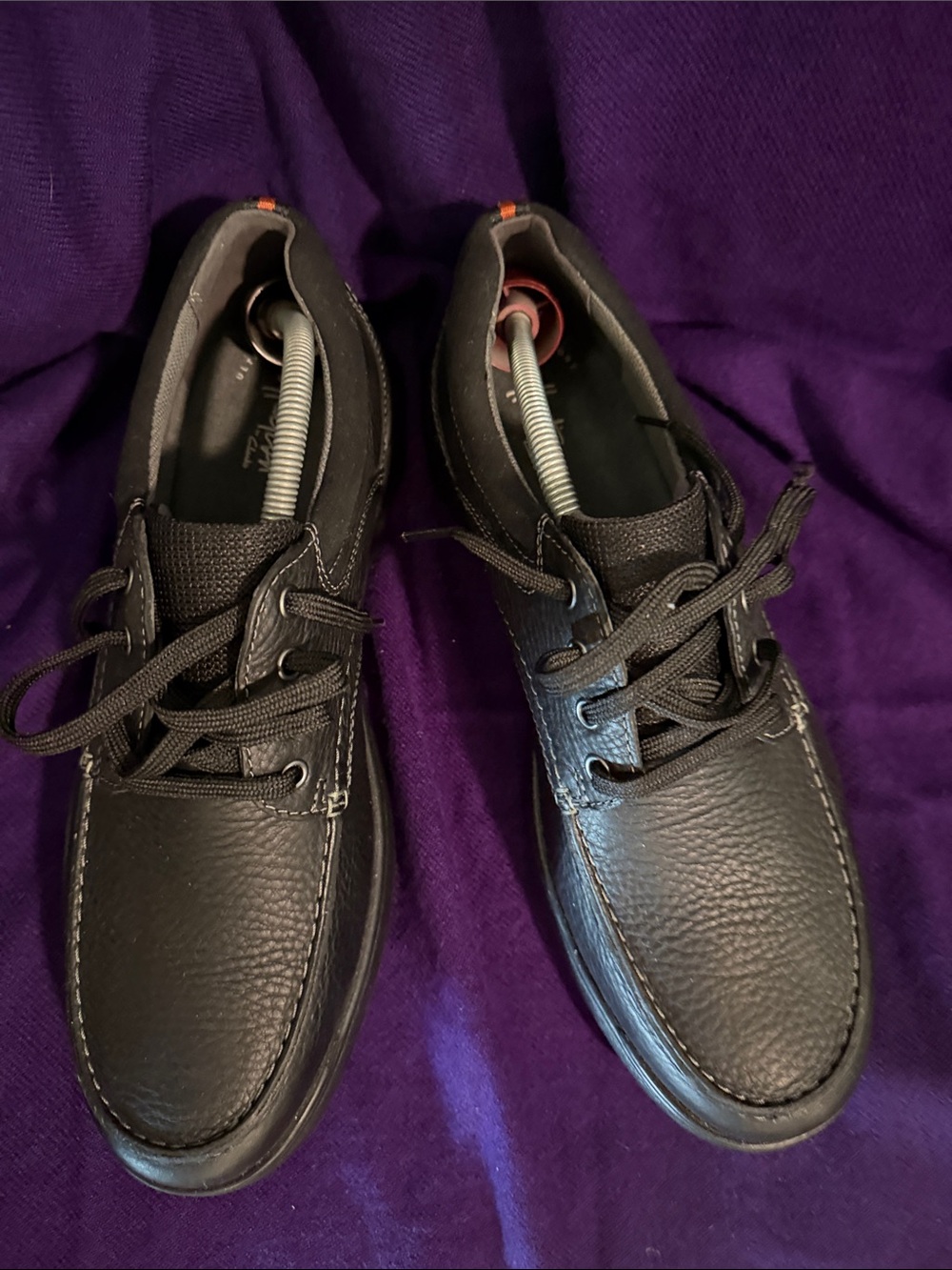 JM Collection Black Leather Lace-Up Boat Shoes